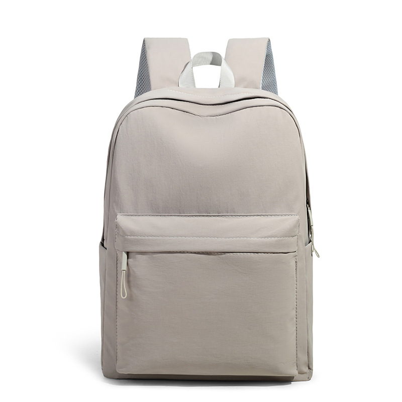 commuter bag style reference — color option 3